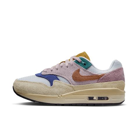 nike air max 1 tan